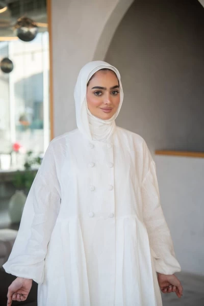 عباية بخام لينن باللون الابيض الأنيق C:J1033 White